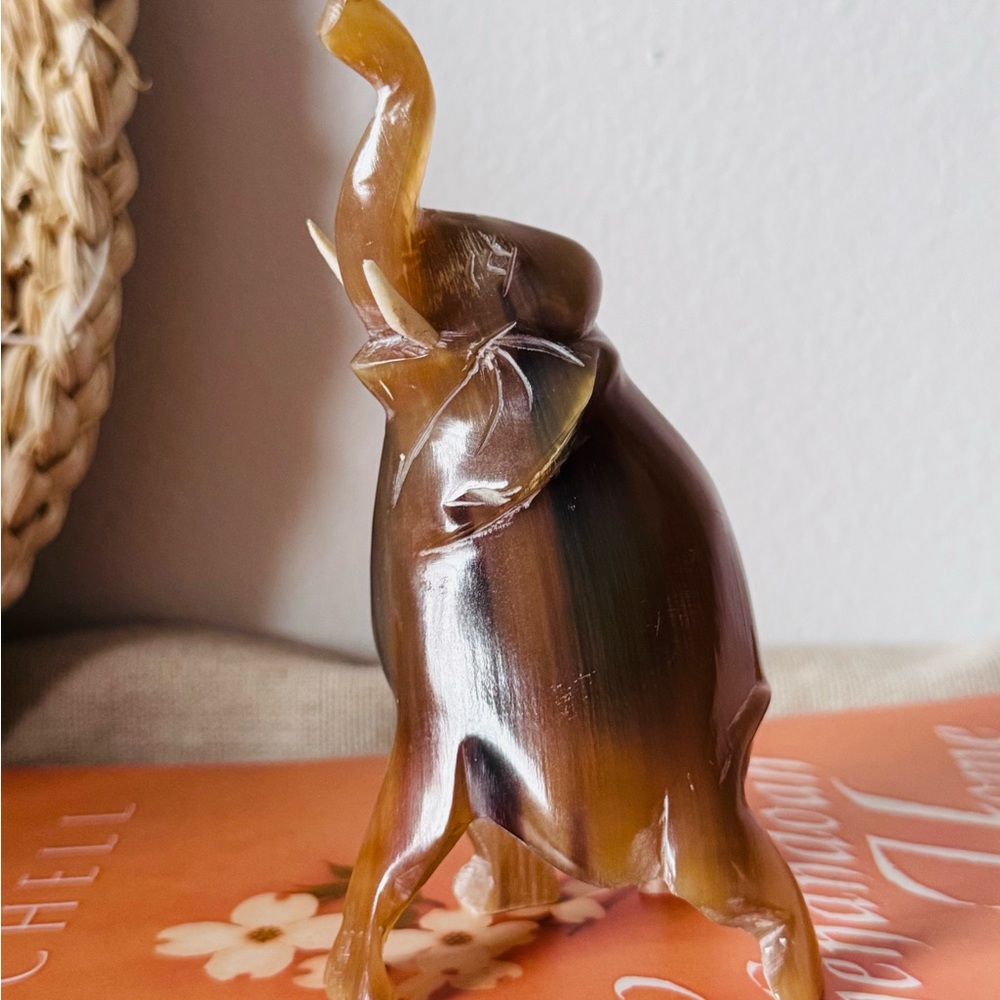 Vintage Korean Buffalo Horn Elephant Figurine – Hand-Carved Animal Sculpture